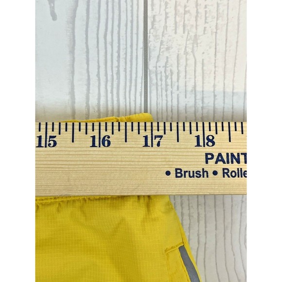 Vineyard Vines Ski Pants Mens S Yellow Belted Snowboard Rain Pockets Zipped Legs - Picture 7 of 8